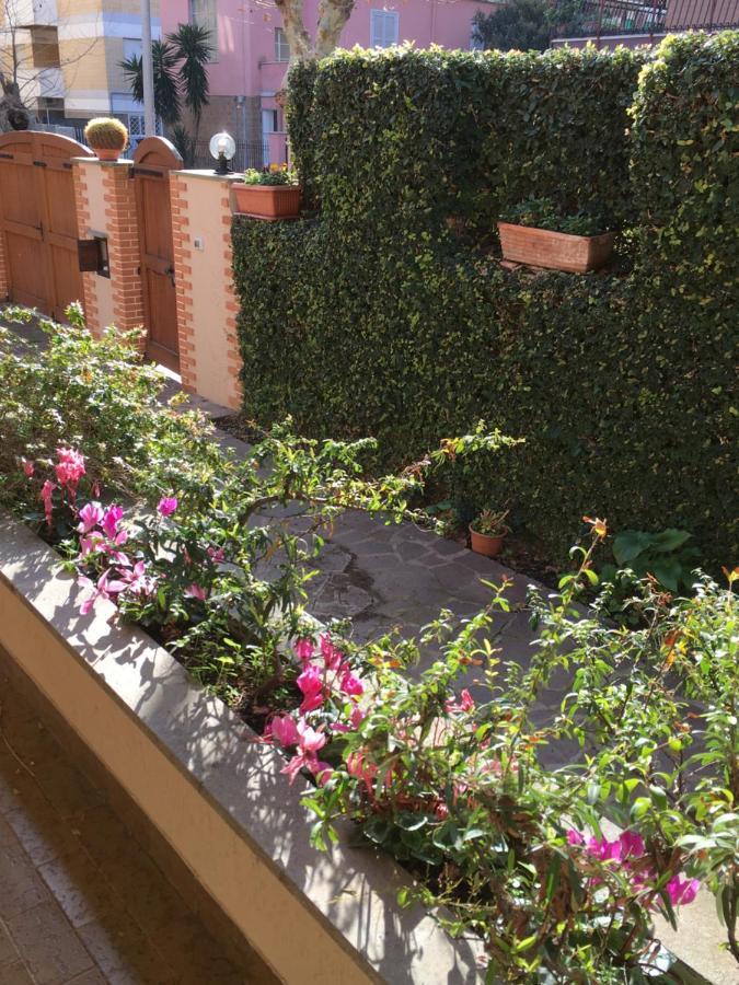 Casa Di Lucia B&B Ladispoli Eksteriør bilde